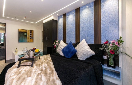 Lalinde Hotel | Suite de lujo con jacuzzi doble