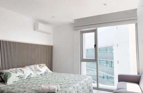 Simón Bolívar Apartamento | Luxury Suites frente mall del sol a pocos minutos del aeropuerto y terminal terrestre