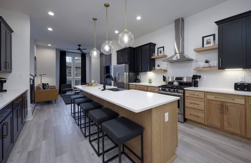 Maxwell Casa | Luxury Superstar Townhome - Large Private Terrace
