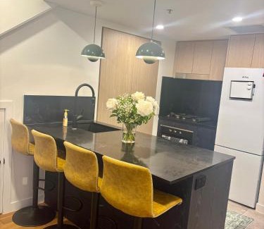 Surry Hills Apartamento | Luxury Sydney Condo, Pool, Gym, Parking