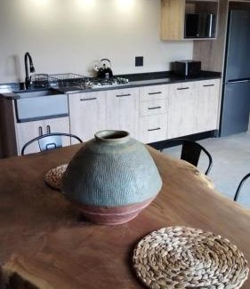 Golders Green Otro | Luxury Tents at Buffelshuis Safari Camp
