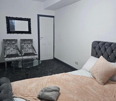Bradford Casa | Luxury three bed room house