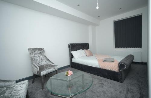 Bradford Casa | Luxury three bed room house