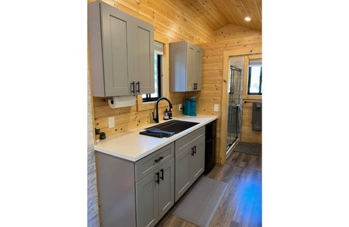 Parks Cabaña | Luxury Tiny House in the Trees