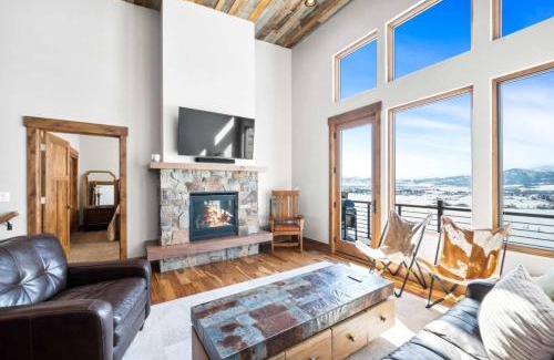 Eden Casa | Luxury Townhome with Stunning Ogden Valley Views