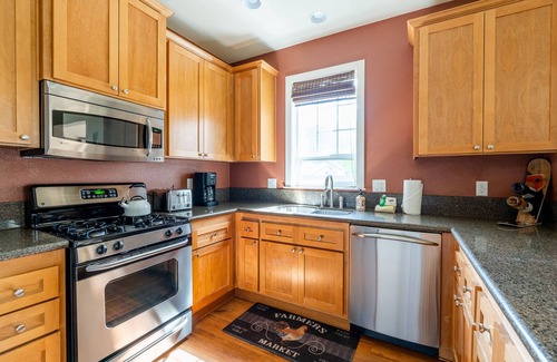 Sun Valley Casa | Luxury Townhome-Steps From a Mt. Rides Bus Stop