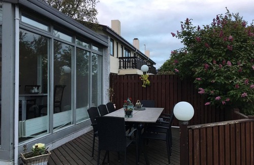 Arbær Casa | Casa de lujo en el centro de Reykjavik. Quédate en una ciudad en el campo.