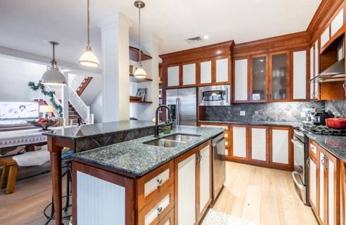Mont-Tremblant Chalet De Esquí | Luxury Tremblant Chalet - Ski-in/Ski-out Panache
