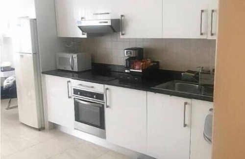 Weston Condominio | Luxury Two Bedroom Condo with Pool