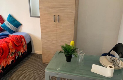 Barking Apartamento | Luxury Ultra super Bedroom near the Barking Rail station in London