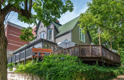 Bloomington Casa | Luxury vacation rental in the heart of Bloomington and the IU campus
