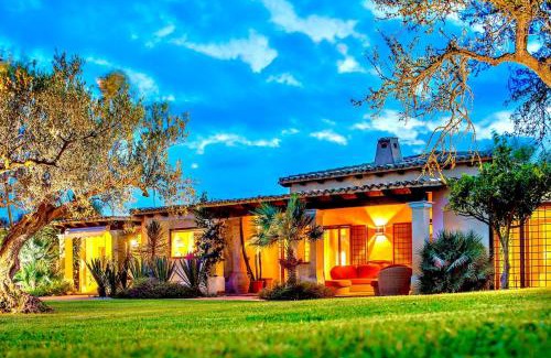 Castelvetrano Villa | Luxury Villa Silene Con Piscina Salata e Ampio Giardino a Castelvetrano Selinunte, Sicilia