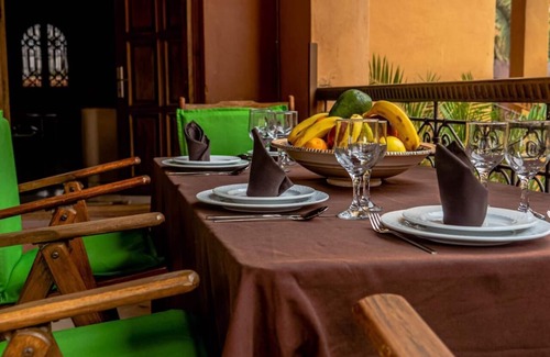 Targa Villa | Villa imperial y lujosa en el centro de la ciudad con 7 suites - Desayuno incluido