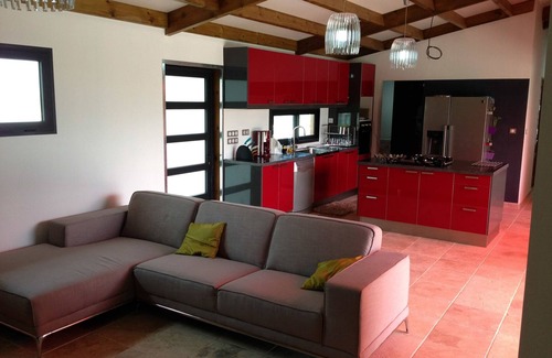 Bois d'Olives Villa | Villa de lujo con magníficas vistas a la montaña y PISCINA CLIMATIZADA