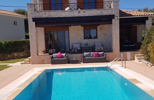 Tragaki Villa | Villa de lujo - 3 dormitorios, 3 baños, capacidad para 6
