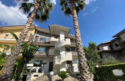 Belpasso Apartamento | Luxury villa between Catania, Etna and Taormina, 2 min from Etnaland