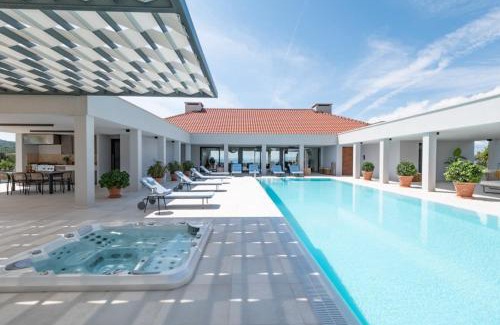 Supetar Villa | Luxury villa Bracchia Magic Retreat I with heated pool, sauna and jacuzzi on Brac