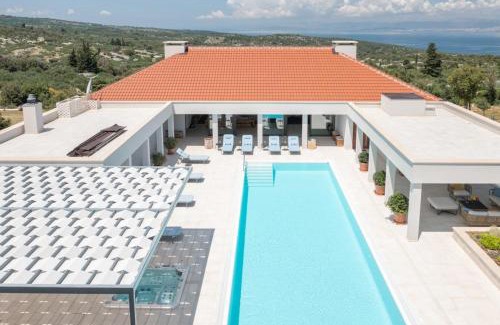 Supetar Villa | Luxury villa Bracchia Magic Retreat I with heated pool, sauna and jacuzzi on Brac