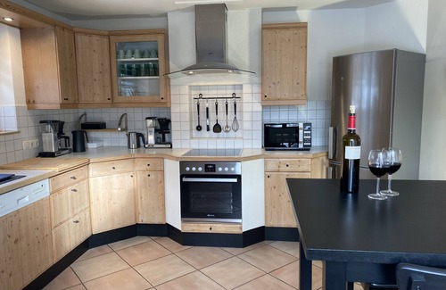 Monschau Villa | Luxury villa for 14 people with swimming pool and sauna in Monschau.