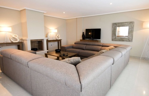 Pueblo Mascarat Casa | Luxury Villa primera linea playa, Wifi Gratis, Piscina Privada, Vistas al mar!!
