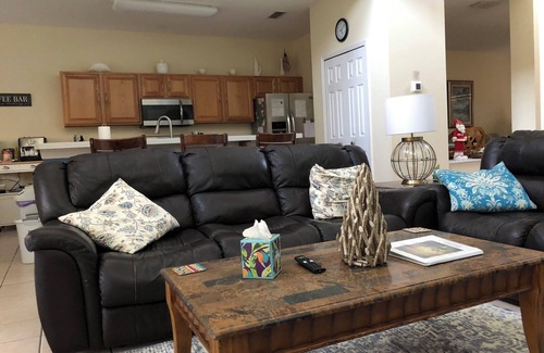 Highgate Park Casa | Luxury Villa, Gated Community, NON OVERLOOKED POOL FREE POOL HEAT 8.9m to DISNEY