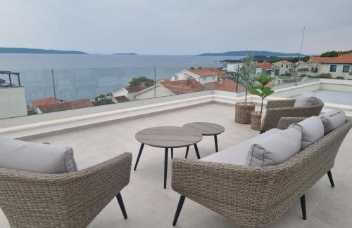 Businci Villa | Luxury Villa -Heated Pool -Jacuzzi