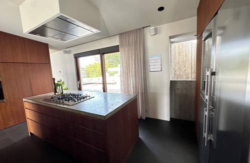 Hafnarfjordur Villa | Luxury Villa in Garðabær