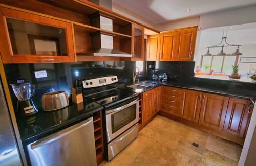 Pristine Bay Villa | Casa de pueblo de lujo en la prestigiosa Bahía Prístina, hogar del campo de golf Black Pearl