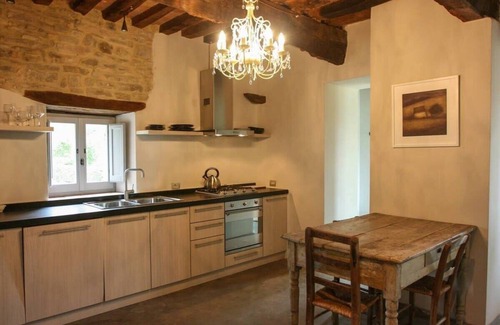 Nerbisci Villa | Stunning luxury 8 bed villa in Umbria with pool