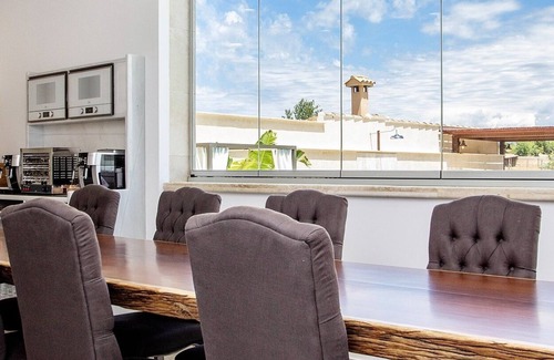 Establiments Villa | Villa de lujo con 12 habitaciones,terraza con piscina, wifi gratis, bar y gym