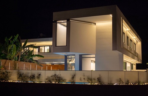 Daratsos Villa | Luxury Villa Mirror - 200meters From The Beach!