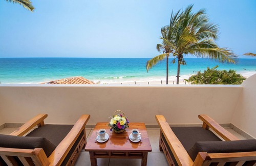 Zona sur Villa | Villa de lujo en la mejor playa para nadar en Puerto Vallarta con personal completo y piscina