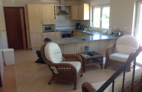 Olhao Villa | Chalet de Lujo, piscina privada climatizada, aire acondicionado, Wi-Fi, segura y cerrada jardines maduros