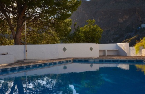 La Parata Villa | Villa de lujo, situada en un entorno tranquilo, piscina privada, cancha de tenis compartida