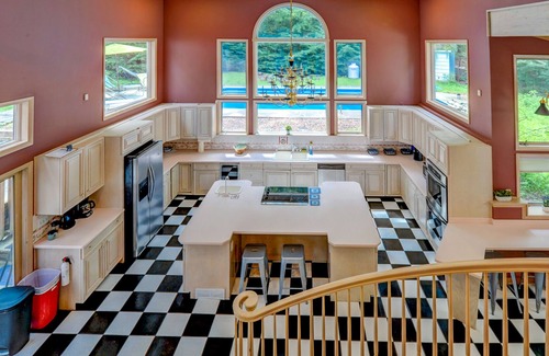 East Stroudsburg Casa | Villa de lujo, PISCINA PRIVADA DE 36 '/ Tina caliente / Sala de juegos
