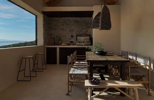 Medici Villa | Luxury Villa SALT / STONE heated pool
