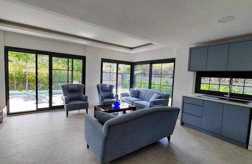 Cesme Villa | Luxury villa, touristic town of Turkey, Cesme, Izmir Sea, entertainment,