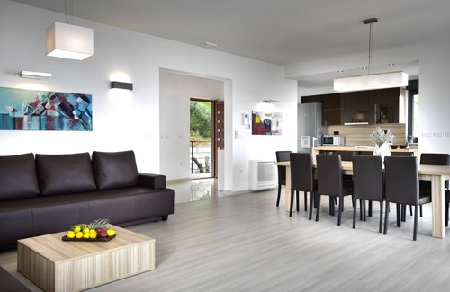 Veliko Brdo Casa | Villa de lujo con vistas a Makarska, piscina infinita climatizada, vistas a la montaña y al mar, barbacoa ...