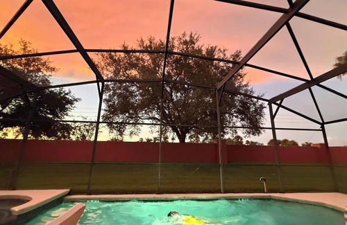 Westridge Villa | NUEVA villa de lujo con piscina y spa en un complejo privado de 5 estrellas en Solana, cerca de Disney - $ 98 nt