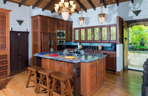 Enterprise Casa | Impresionante villa con acceso directo a la playa en Freights Bay Surf Beach Barbados