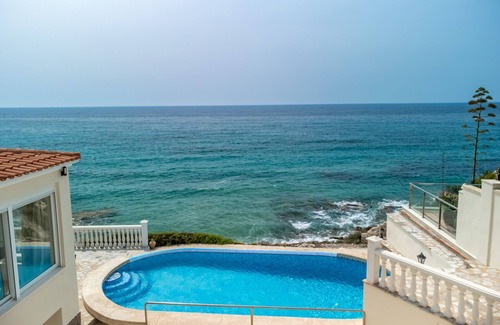 Coveta Fuma Casa | Villa de lujo con piscina privada, directamente sobre el mar, escaleras al mar y.