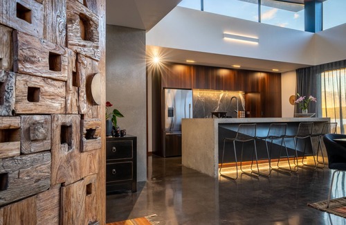 Taiharuru Casa | Luxury Villa with Pool at Whangarei Heads. Contemporary with BIG views!