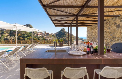 Savoca Villa | Villa de lujo con piscina a pocos km de Taormina
