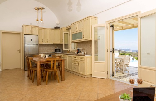 Santorini Villa | Villa de lujo con piscina privada, puesta de sol y vistas a la caldera