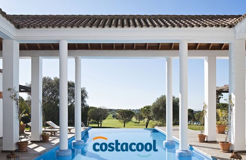 Benalup-Casas Vieja Villa | Villa de lujo con piscina privada- vista al golf (limpieza salida incl.)