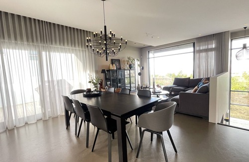 Kopavogur Villa | Luxury Villa with stunning view over Reykjavik.