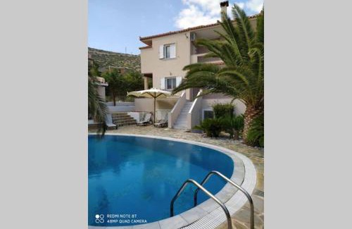 Kymi-Aliveri Villa | Luxury Villa with swimming pool
