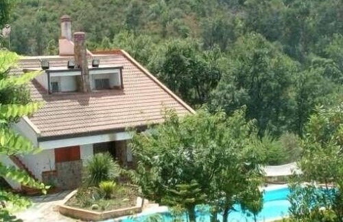 Cefalu Villa | Villas de lujo en Sicilia con piscina