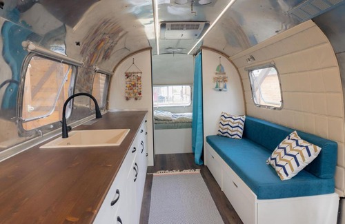 Kiten Otro | Luxury Vintage Airstream RV/Caravan Retro Charm Meets Comfort