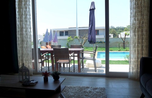 Karabag Villa | Villa privada de lujo VIP de 3 dormitorios con piscina privada.